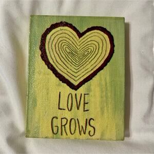 LOVE GROWS Decorative Magnet